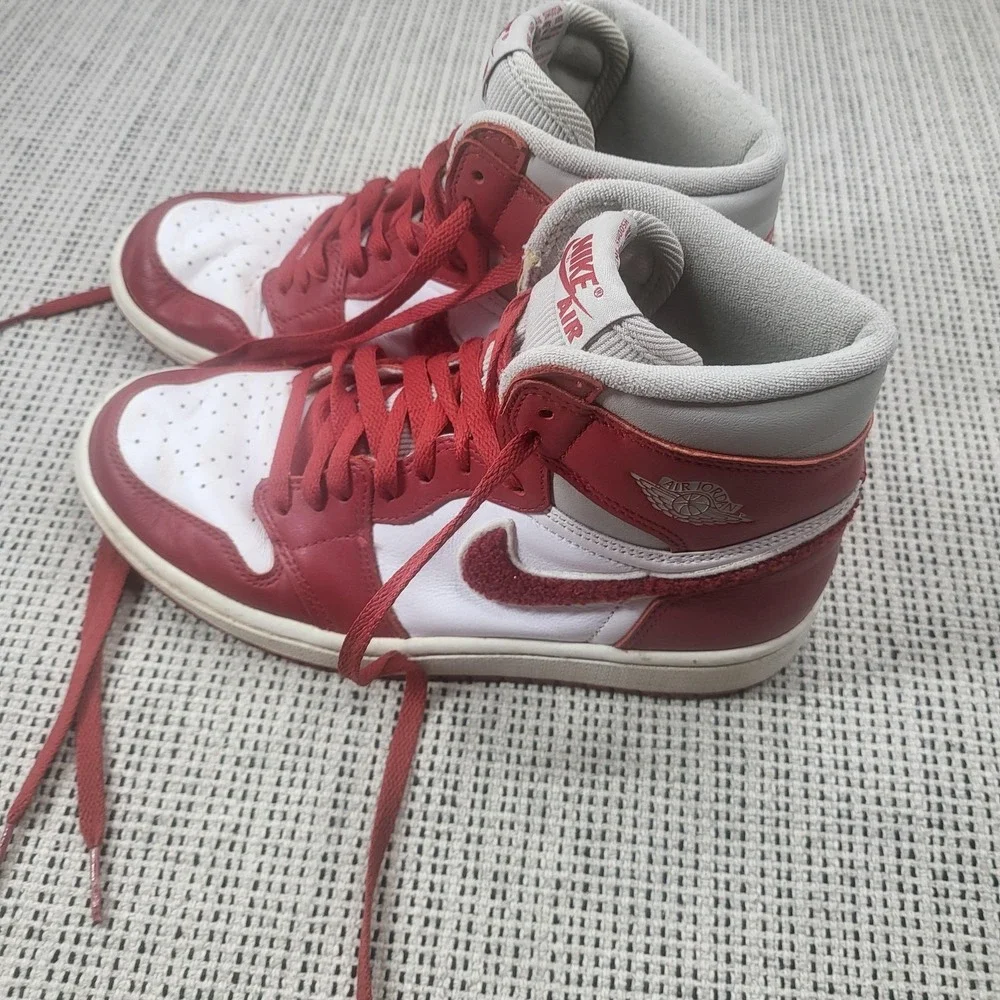 Nike Air‎ Jordan 1 Zoom Comfort Shoes Womens Size 7.5 Red White High DJ4891-061